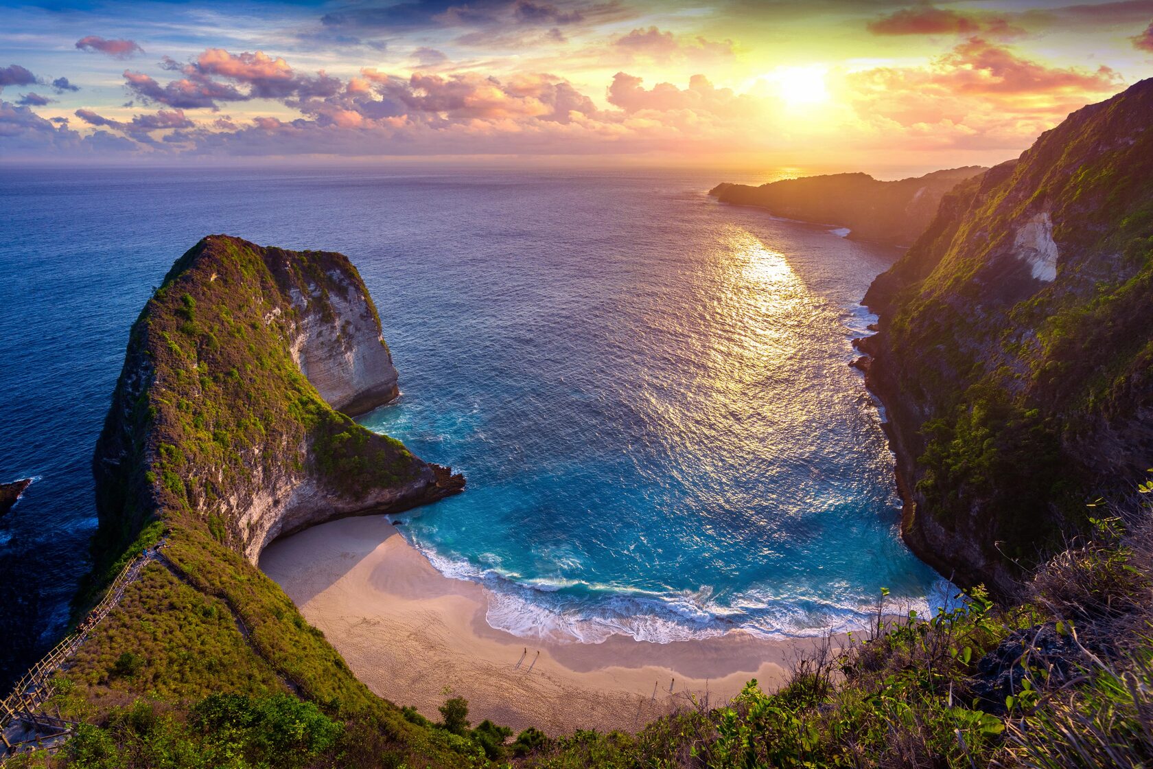 Nusa Penida — a Paradise Island "Light"